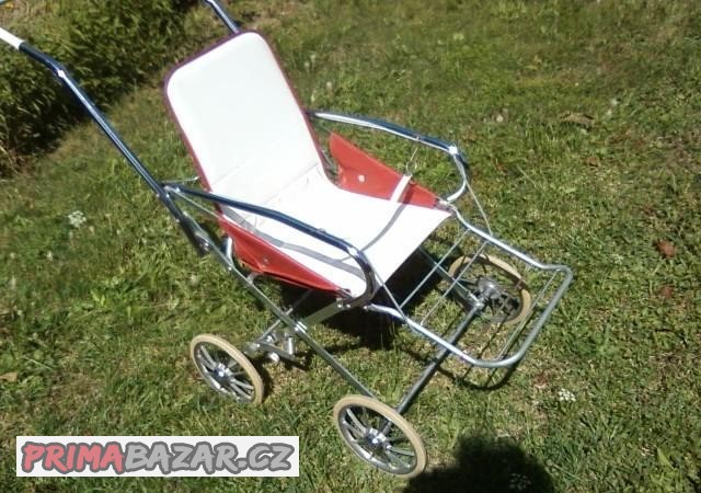 prodam-retro-detsky-kocarek-z-r-1972