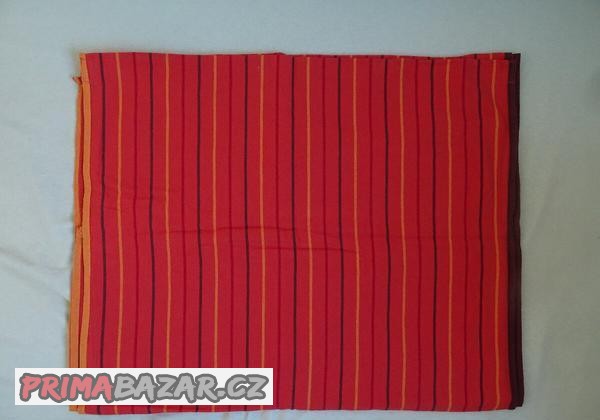 satek-na-noseni-deti