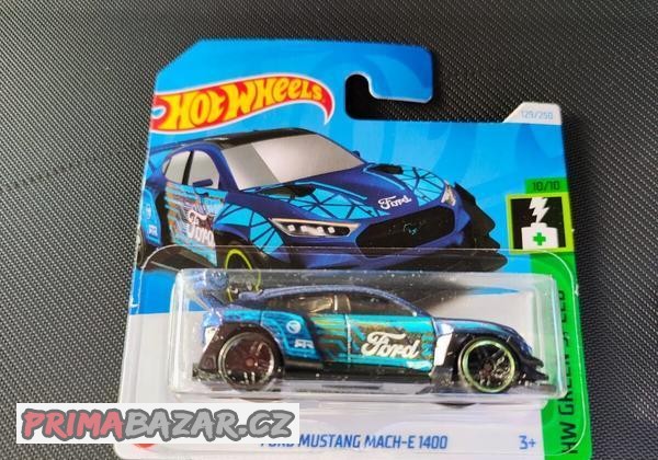 FORD MUSTANG MACH