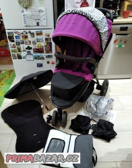 kocarek-britax-b-agile-s-prislusenstvim