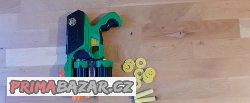 NERF Zbraň