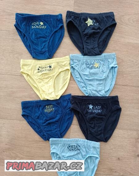 nove-slipy-vel-98-104