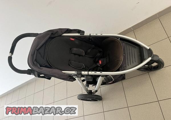 sourozenecky-kocar-phil-teds