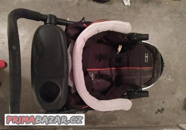 prodam-skladaci-detsky-kocarek