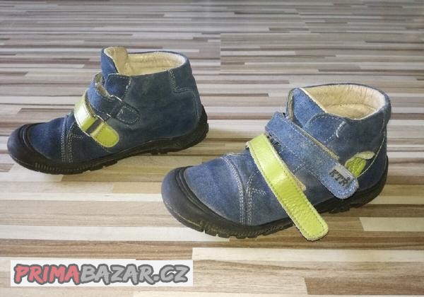 Boty KTR vel. 28, délka stélky 18,5 cm
