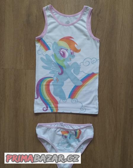 natelnik-a-kalhotky-pony-vel-110-116