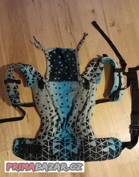 nositko-be-lenka-triangl