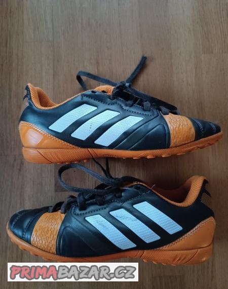Turfy Adidas 34