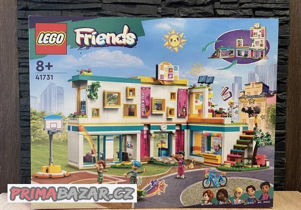 LEGO® Friends 41731 Mezinárodní škola v městečku Heartlake