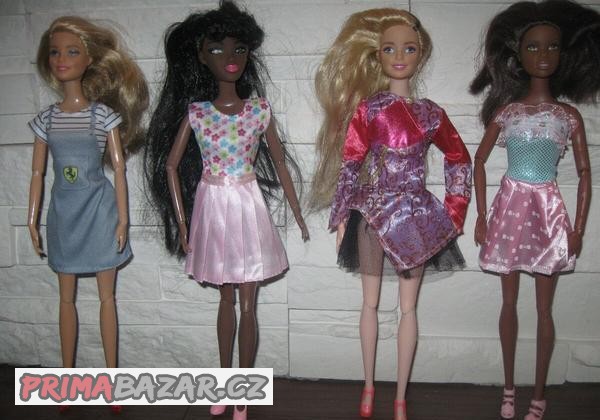 na Barbie: letní barevné šaty růžové