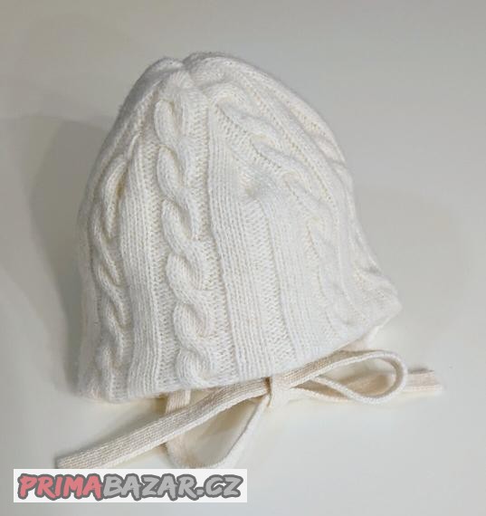pletena-zimni-cepice-z-merino-vlny