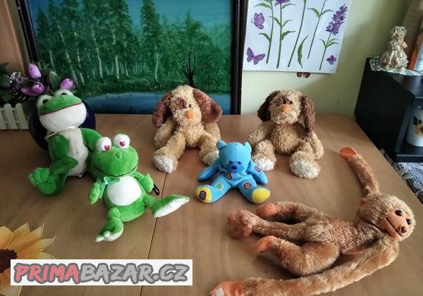 NOVÁ ZÁVĚSNÁ OPIČKA,KRTEČEK A JINÉ NOVÉ PĚKNÉ LEVNĚ.