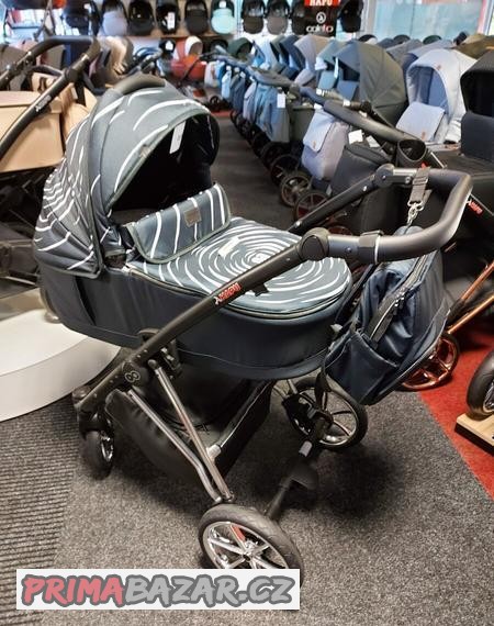 novy-kocarek-2v1-2023