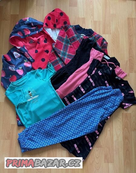 set-obleceni-8-9-let