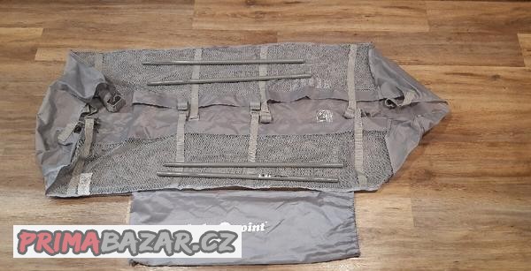 Závěsné lůžko na postýlku