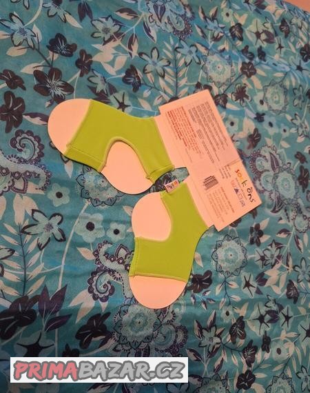 sock-ons-drzak-ponozek