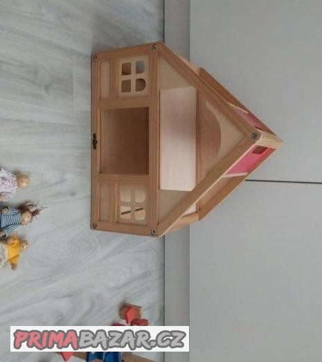Dřevěný domeček Woody