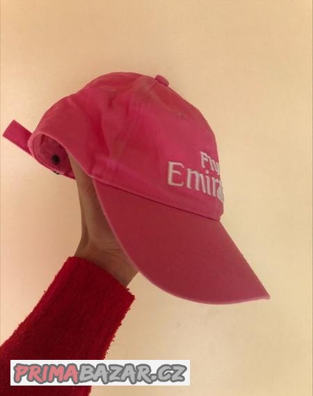ksiltovka-fly-emirates
