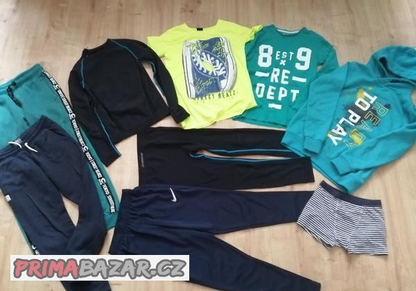 obleceni-vel-146-teplaky-tricka-termo-mikiny