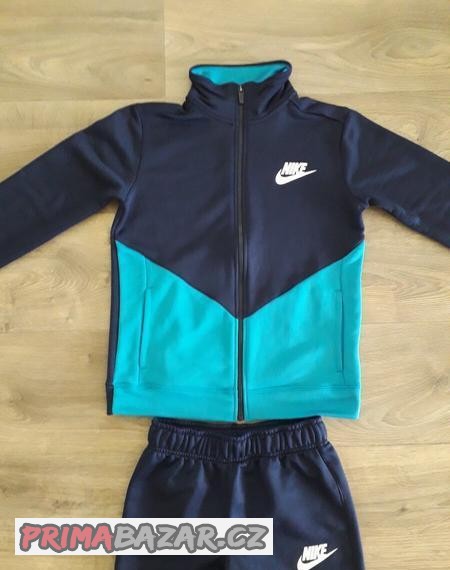 souprava-nike-velikost-m