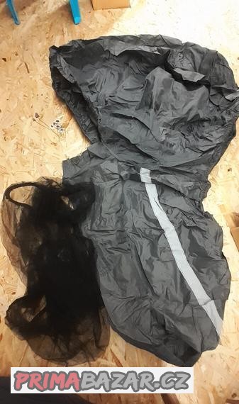 plastenka-emmaljunga-sit-proti-hmyzu