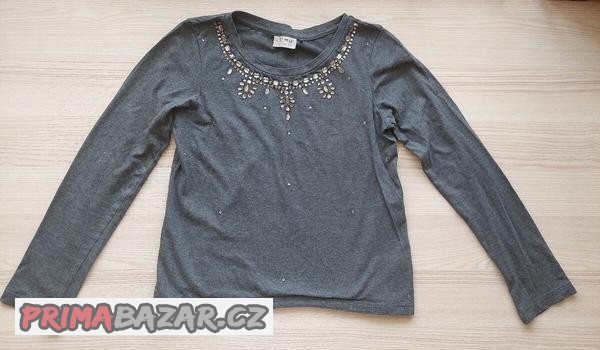 prodam-balickem-perfektni-stav-obleceni-vel-140-164