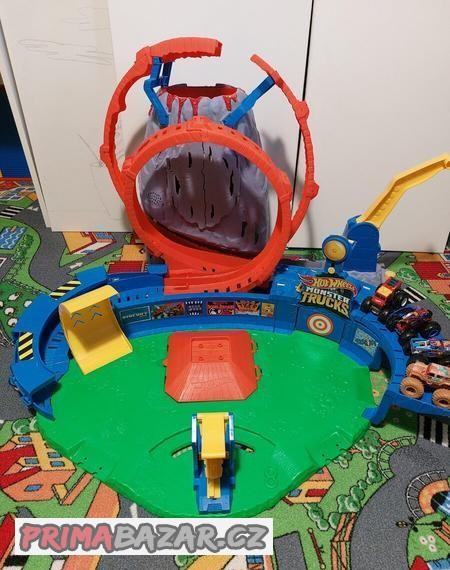 Velká dráha Hot Wheels