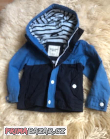 abercrombie-nepromokava-bunda-5-6-let
