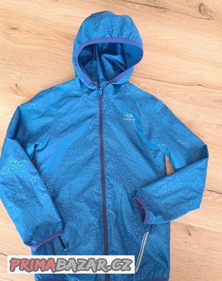 sustakova-bunda-decathlon