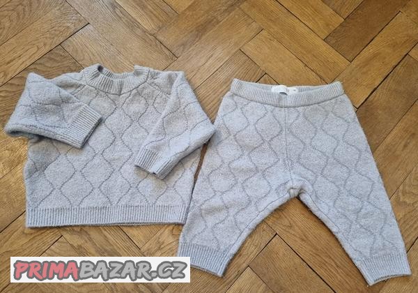 seda-zimni-souprava-zara
