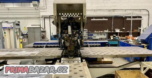 vysekavaci-lis-trumpf-trumatic-500-r