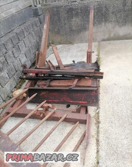 celny-nakladac-na-zetor