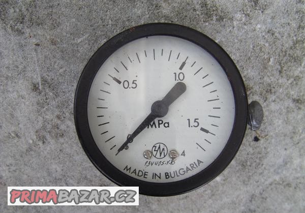 manometr-1-5mpa