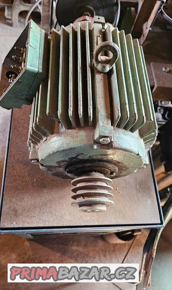 asynchronni-motor-2-2-kw-950-ot