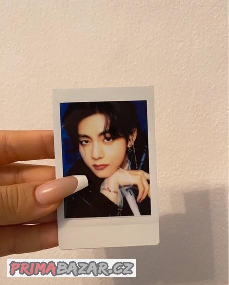 bts-v-polaroid-photo