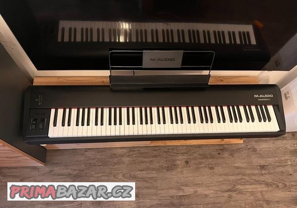 M-Audio Hammer 88 MIDI keyboard