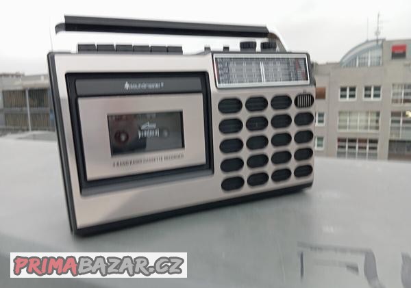 Nové retrorádio SOUNDMASTER  3R