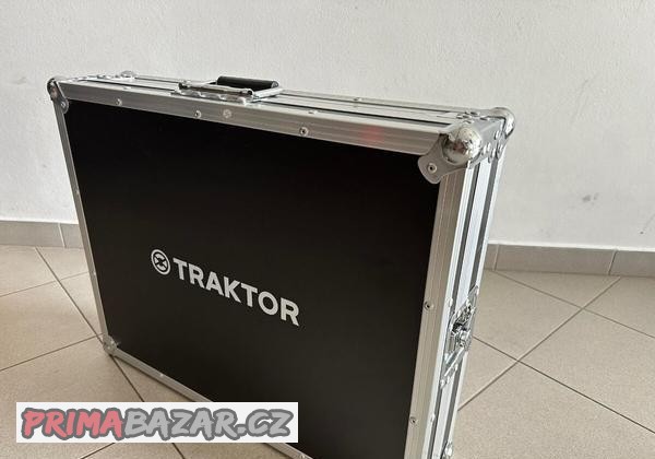 Prodám Original Case na Dj Kontroler Traktor S 8