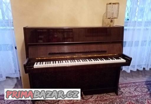 Pianino Petrof P 115 lll