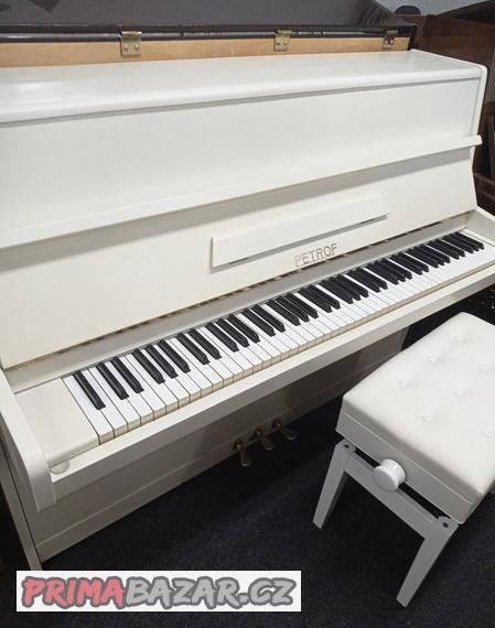 bile-piano-pianino-klavir-petrof