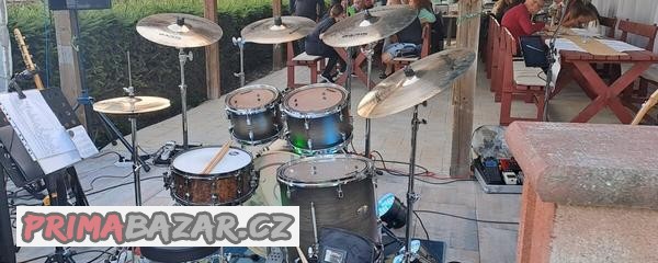 pearl-decade-maple