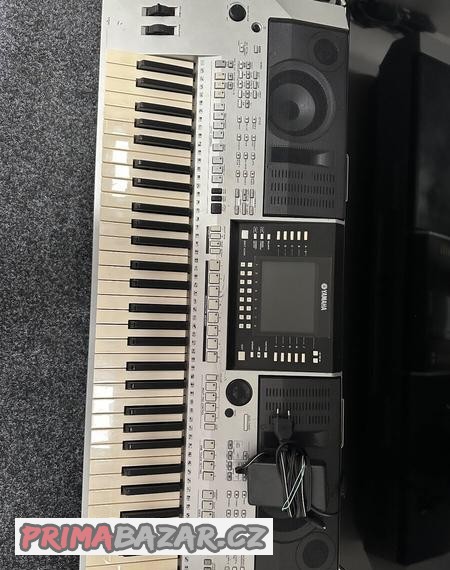 Yamaha PSR S910