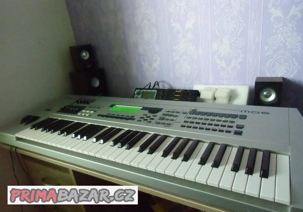 Yamaha MO6