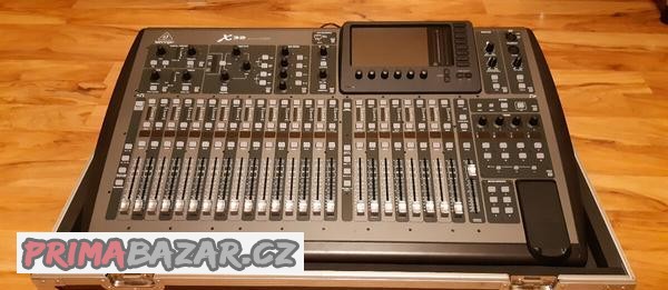 Prodám Behringer X32