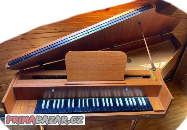 spinet Tokai