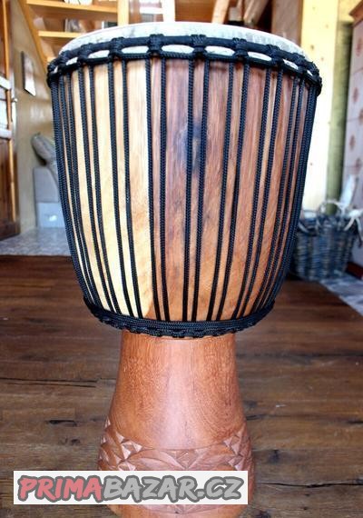 djembe-mali-grand-tvrde-drevo-59-64-cm