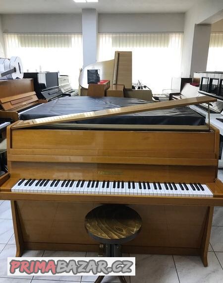 pianino-grotrian-steinweg-se-zarukou-2-roky-doprava-zdarma