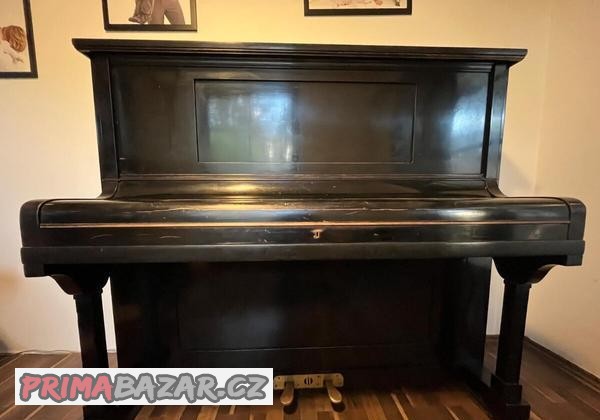 historicke-piano-petrof-renovovane