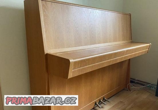Pianino Petrof Hnědý mat , r.v. 1991 odběr váš Praha 9