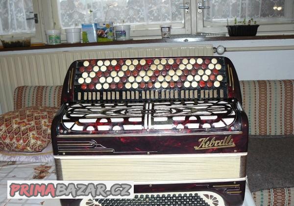 Harmonika Kebrdle chromatika 5 řadová 120 basů